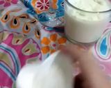 A picture of step 3 of Coconut lassi.