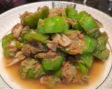 Foto langkah ke 4 dari resep Tumis Oyong Udang Rebon.