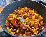 Une image de l'étape 10 de Riz aux chorizos, aubergine et poivron.