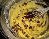A picture of step 4 of Marble pound cake with dry fruits.