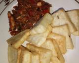 A picture of step 1 of Fried yam with source.