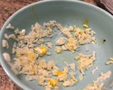A picture of step 7 of Delicious egg yolk rice.