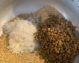 A picture of step 3 of Broken wheat masoor dal khichdi.