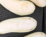 Une image de l'étape 1 de Aubergines caramélisées.