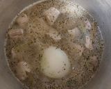 Foto del paso 2 de la receta: Carne de puerco con frijol ayocote