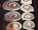Foto del paso 5 de la receta: 👩🏼🍳Rollitos de vainilla y chocolate 🍫 🥰