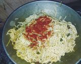 A picture of step 8 of Veg Chowmein.
