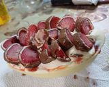 Foto del paso 6 de la receta: Huevo de Pascua relleno con crema y frutillas