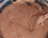 Foto langkah ke 5 dari resep 19. Brownies Kukus Ny. Liem Nyoklat, Lembut dan Nikmat.