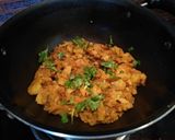 A picture of step 2 of Potato Stuffed Idli.