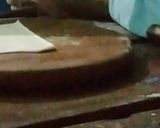 मैदे का बना आलू समोसा (Maide ka bana aloo samosa recipe in hindi) रेसिपी चरण 4 फोटो