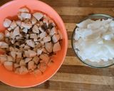 Gombával és sajttal göngyölt pulykamell recept fázis 2 fotója