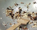 A picture of step 2 of Carrot khoya halwa.