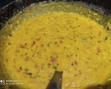 रेस्टॉरंट स्टाईल तडकेवाली दाल खिचडी (tadkewala dal khichdi recipe in marathi) रेसिपी स्टेप 7 फोटो 