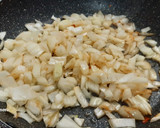 Foto del paso 4 de la receta: Solomillo en salsa de almendras