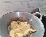 Foto langkah ke 5 dari resep Ayam Goreng Bawang.