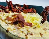 Foto del passaggio 5 della ricetta Risotto ai Peperoni Cruschi con Capocollo e Caciocavallo Podolic
