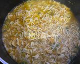 A picture of step 3 of Maggi man-chow soupy noodle 🍜.