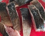 Paprikás lisztben sült ponty recept fázis 1 fotója