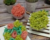 Gambar langkah 4 resipi Roti jala succulent.
