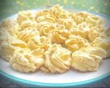 Foto langkah ke 8 dari resep Kue Sagu Keju.