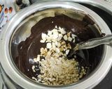 ચોકલેટ ડ્રાયફ્રુટ્સ ચીક્કી (Chocolate Dryfruits Chikki Recipe In Gujarati) રેસીપી સ્ટેપ3ફોટો