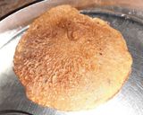 A picture of step 4 of Moong dal chilla.
