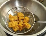 A picture of step 4 of AlOO BESAN TARAKARI.