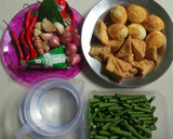 Foto langkah ke 1 dari resep Gulai Kacang Panjang Telur Tahu.