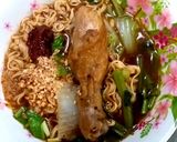 รูปขั้นตอนการทำที่ 9 ของ มาม่าต้มยำน่องไก่