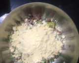 चना बेसन टिकडी(chane besan tikdi recipe in hindi) रेसिपी चरण 2 फोटो
