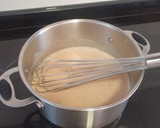 Foto del paso 2 de la receta: Helado de stracciatella bajo en azúcar (con heladera)