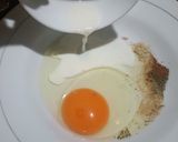 Foto langkah ke 1 dari resep Savory French Toast.