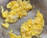 Foto langkah ke 2 dari resep Tumis Kubis Telur.