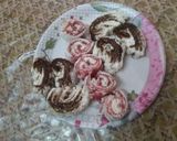 A picture of step 6 of Jam and chocolate bread swiss roll.