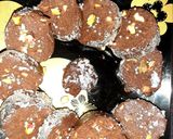 चॉकलेट बिस्कुट रोल (chocolate biscuit roll recipe in Hindi) रेसिपी चरण 4 फोटो