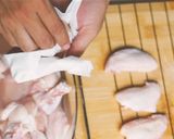 Hình bước làm 2 của món TEBA SHIOYAKI| CÁNH GÀ NƯỚNG MUỐI NHẬT BẢN