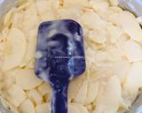 Foto langkah ke 6 dari resep Gateau aux pommes (apple cake).