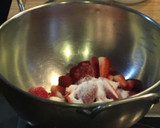 Foto del paso 1 de la receta: Fresas con crema de mascarpone y vino dulce