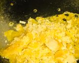 A picture of step 2 of Dry fruits murmura chikki.