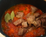 Foto del paso 4 de la receta: Estofado de ternera al vino tinto