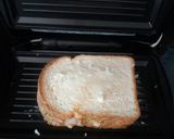 A picture of step 3 of Healthy Sandwich.