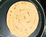 A picture of step 4 of Egg Lachha Paratha.