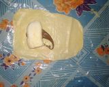 Foto langkah ke 6 dari resep Bolen pisang coklat gak ribet (1).