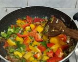 A picture of step 4 of Mixed Fried Rice.
