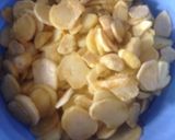 A picture of step 2 of Lyonnaise potatoes.