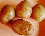 A picture of step 1 of Authentic kashmiri dum aloo.