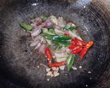 Foto langkah ke 2 dari resep Tumis Baby Udang.