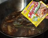 Foto langkah ke 4 dari resep Semur lidah sapi dan kentang.
