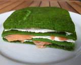 Foto del paso 7 de la receta: Torre de espinacas, queso crema y salmón